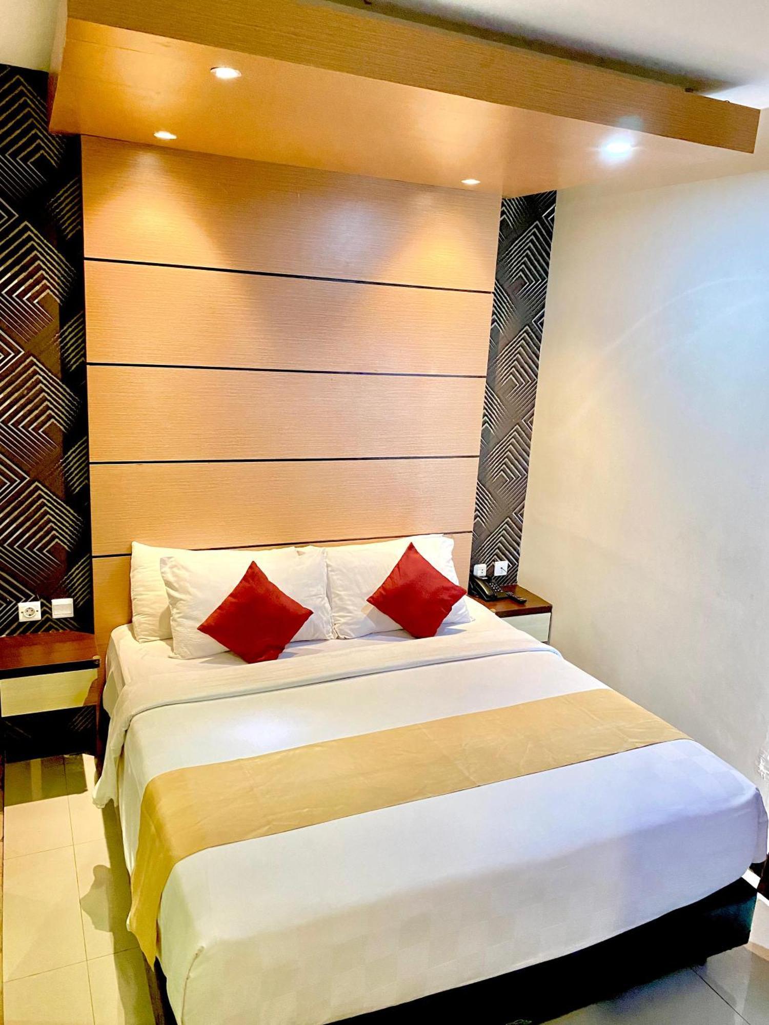 Jle'S Hotel Manado Kültér fotó