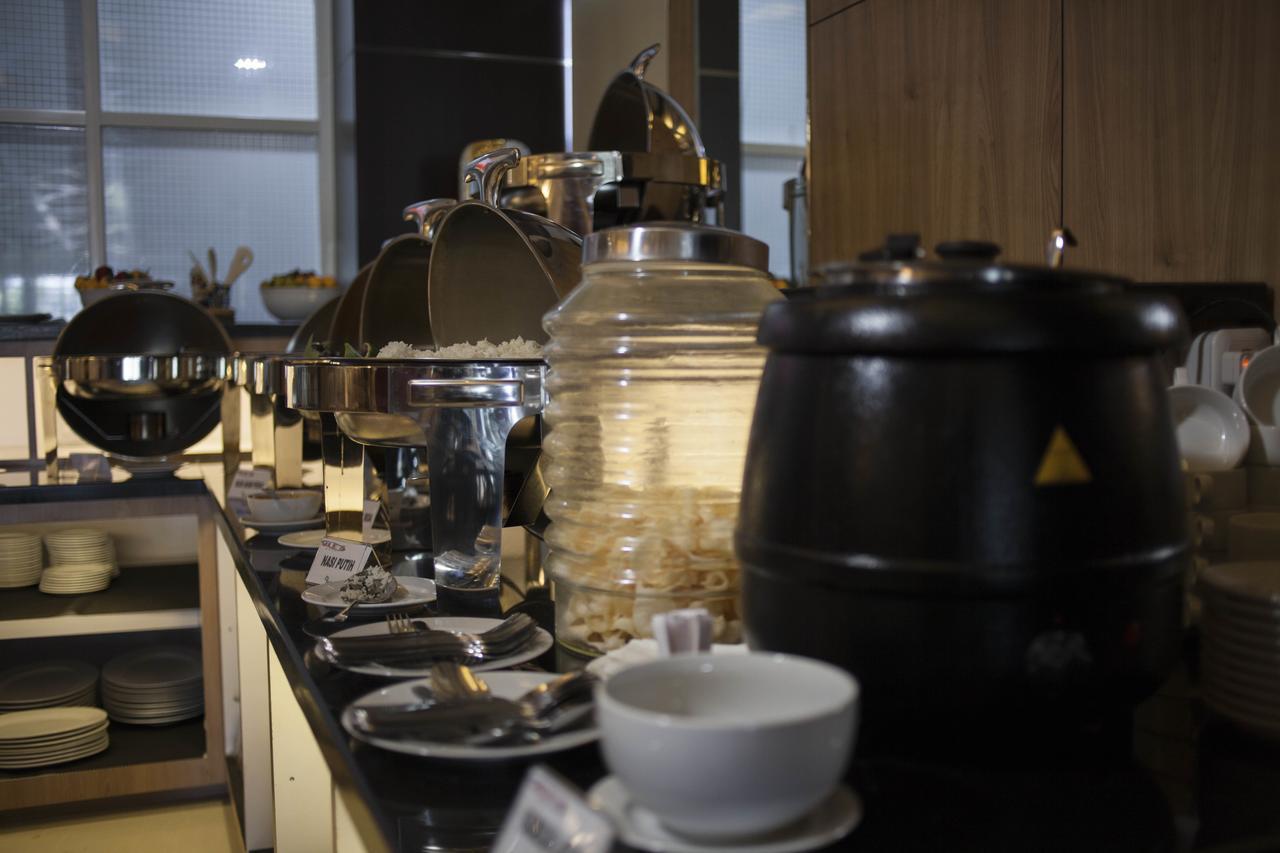 Jle'S Hotel Manado Kültér fotó